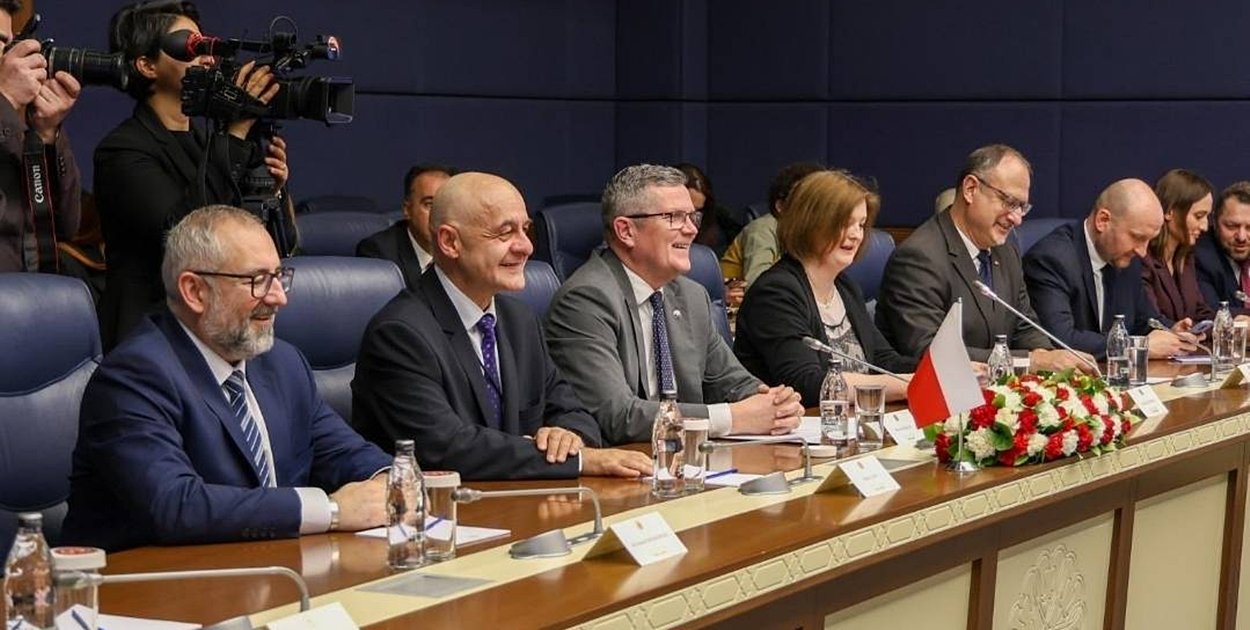 Senator Krzysztof Bieńkowski w polskiej delegacji w Turcji
