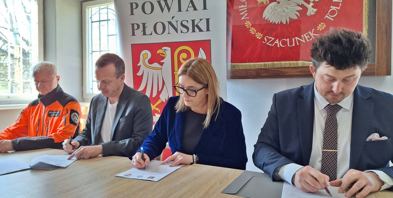 Trójstronne porozumienie podpisane. Na horyzoncie klasa medyczna