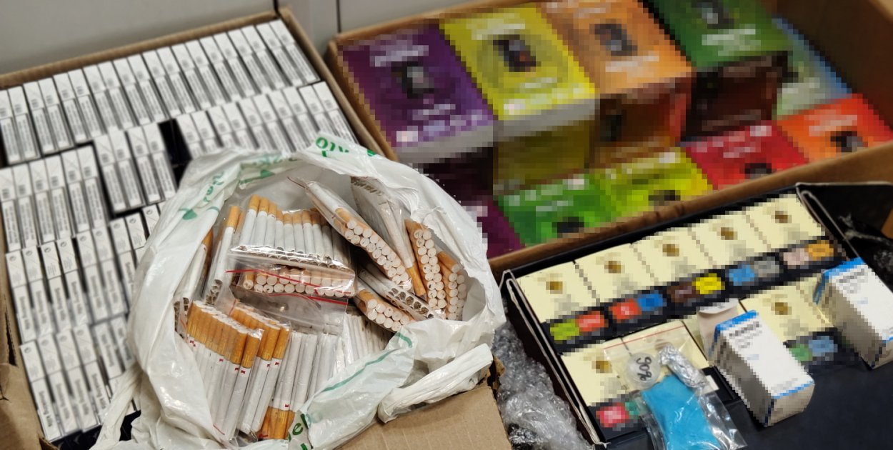 Zarzuty za narkotyki. Do tego papierosy i e-papierosy bez polskich znaków akcyzy