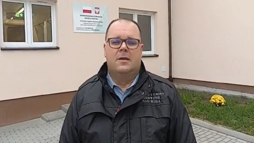 Burmistrz Marcin Gortat o szkolnej inwestycji w Goławinie